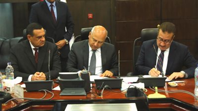 وزير النقل: نسعى لتقديم أعلى مستويات الخدمة للمواطنين والمحافظة على استمراريتها