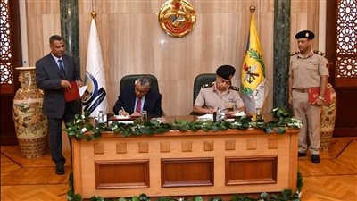 أكاديمية ناصر العسكرية للدراسات العليا توقع بروتوكول تعاون مع جامعة جنوب الوادي