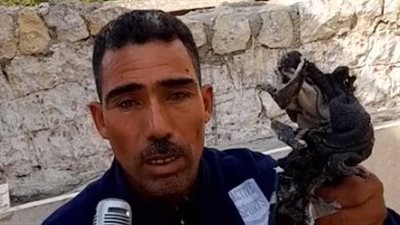 والد ضحية الحرق على يد شابين بالشرقية: حرقوا ابني بالبنزين وشوفته بيسيح قدامي | بث مباشر