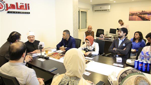 وزير الأوقاف في ندوة