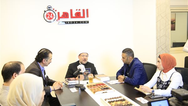 وزير الأوقاف في ندوة