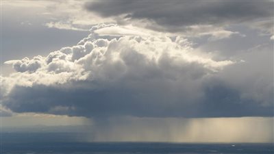 رياح وأمطار خفيفة.. الأرصاد تكشف توقعاتها لحالة طقس اليوم الأربعاء | بث مباشر