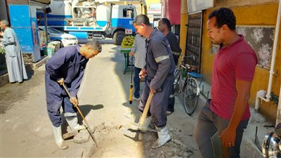 مياه الأقصر تستعد لموسم الأمطار بتطهير شبكات الصرف الصحي 