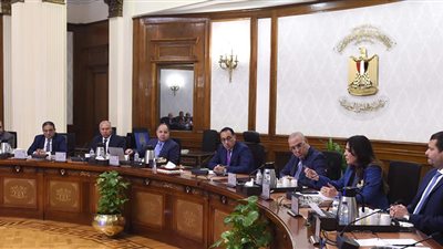 رئيس الوزراء يتابع الموقف التنفيذي للانتقال للعاصمة الإدارية والمشروعات الجاري تنفيذها