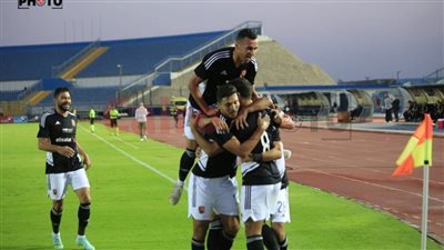 كريم فؤاد يسجل هدف الأهلي الثالث في شباك الداخلية 