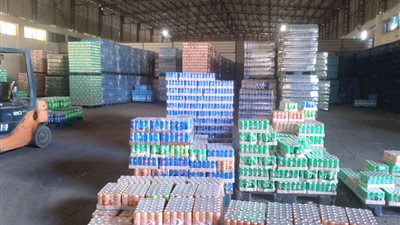 ضبط مخزن غير مرخص وسلع غذائية ومنتجات ألبان خلال حملة بكفر الشيخ