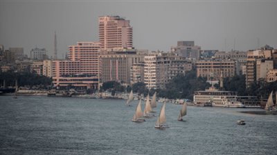 الأرصاد: سحب عالية بسماء القاهرة اليوم.. وفرص لسقوط أمطار غدا 