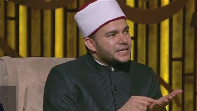 عالم أزهري: منع المرأة من العمل ليس من الإسلام