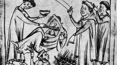 ذبح الكلاب لضمان الخصوبة.. أصول مظلمة أسطورية لـ عيد الحب