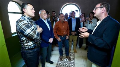  استراحة هوارد كارتر مُكتشف مقبرة توت عنخ آمون بعد افتتاحها | صور 