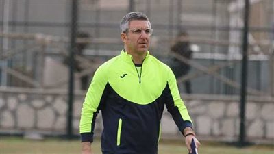 بعد رباعية الجونة.. إقالة بابا فاسيليو من تدريب غزل المحلة