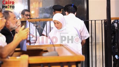 اليوم.. المحكمة تستمع لمرافعة الدفاع في قضية محاكمة عائشة الشاطر و30 آخرين