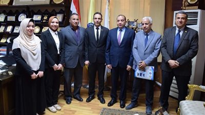  بـ 1.9 مليون جنيه.. رئيس جامعة بني سويف يعلن فوز مشروع بحثي يستهدف تقليل تأثير التغيرات المناخية