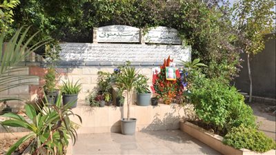 الإفتاء: الميت يدرك كل ما حوله ويشعر بمن يزوره ويرد عليه