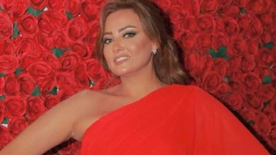 بشرى تفاجئ جمهورها: هتسمعوا خبر ارتباطي قريب وهستنى تهانيكم