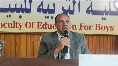 نائب رئيس جامعة الأزهر يشهد احتفالية كلية التربية بالمولد النبوي الشريف