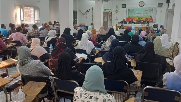 إحدى ندوات مراكز