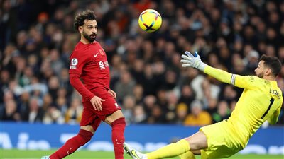محمد صلاح يمنح ليفربول فوزًا مهمًا على توتنهام بهدفين في الدوري الإنجليزي 