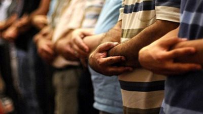 ما حكم ترك الصلاة خلف إمام بدعوى كونه متصوفا؟.. الإفتاء تجيب