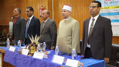 أوقاف قنا تعقد مبادرة حق الوطن بجامعة جنوب الوادي