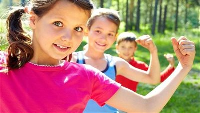 مع دخول فصل الشتاء.. أخصائي تغذية توضح أفضل نظام غذائي لدعم مناعة الأطفال