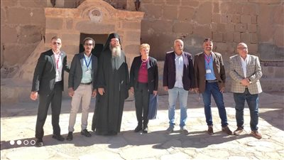 على هامش قمة المناخ.. السيدة الأولى لجمهورية قبرص تزور آثار سانت كاترين | صور 