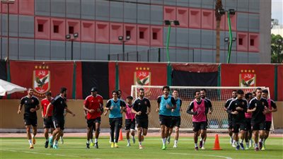 الأهلي يختتم تدريباته.. وراحة 5 أيام للاعبين 