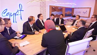  وزير السياحة: إطلاق حملة ترويجية جديدة لمصر قريبًا لإبراز المقصد السياحي 