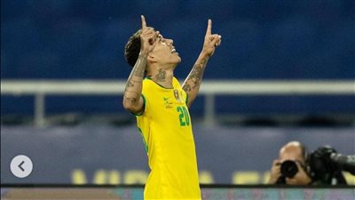 بعد استبعاده من المونديال.. ماذا قدم روبرتو فيرمينو مع ليفربول هذا الموسم؟