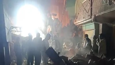 مصادر: خروج 2 من مصابي حادث سقوط عقارين بإمبابة.. واحتجاز ثالث تحت الملاحظة