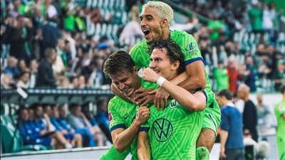 مرموش يصنع هدفًا في فوز فولفسبورج على كولن بالدوري الألماني