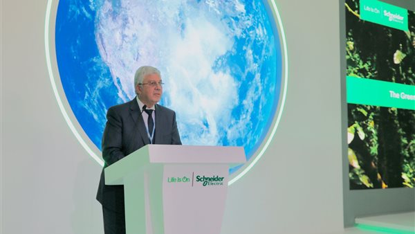 الدكتور محمد أيمن