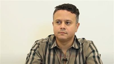 محمد حامد: عمر كمال لازم يهتم بالمحتوى.. ومينفعش نفرض على المغني يغني إزاي