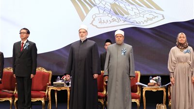 بحضور قيادات الأزهر.. اتحاد طلاب إندونيسيا ينظم حفل تكريم للخريجين والمتفوقين