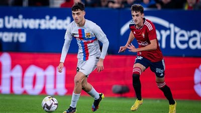 بـ 10 لاعبين.. برشلونة يفوز على أوساسونا بهدفين ويواصل صدارة الدوري الإسباني