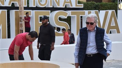 استعدادات مهرجان القاهرة السينمائي لبدء الدورة الـ 44