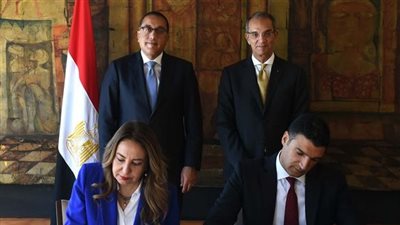 مدبولي يشهد توقيع مذكرة تفاهم بشأن تحويل المؤسسات الحكومية لمؤسسات ذكية