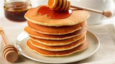 طريقة عمل البان كيك ببيضة واحدة.. وصفات اقتصادية ونصائح لقيمة غذائية مرتفعة