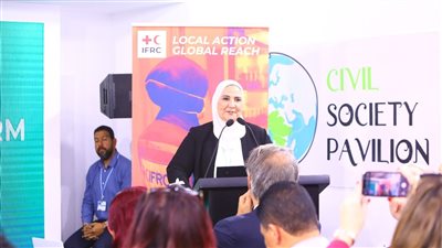 بحضور وزيرة التضامن.. الاتحاد الدولي للصليب والهلال الأحمر يطلق منصة عالمية لمواجهة تغير المناخ