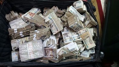 الأجهزة الأمنية تكثف جهودها لكشف ملابسات سرقة خزينة مصنع الهلال والنجمة الحديثة بالعاشر من رمضان