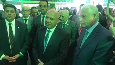 لإرساء دعائم النقل الأخضر.. كامل الوزير يفتتح مركز شنايدر إليكتريك للاستدامة والتحول الرقمي 