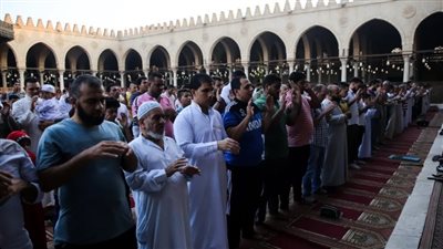 رئيس القطاع الدينى بالأوقاف: لم يتم غلق المساجد اليوم.. وتمت صلاة الجمعة وباقي الصلوات بشكل طبيعي