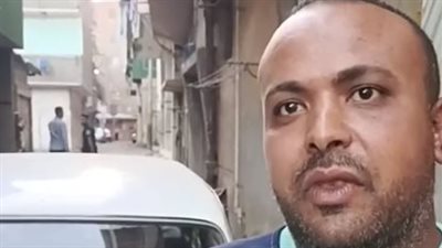 بالمجان.. شاب يخصص سيارته لتوصيل مرضى الأورام وغسيل الكلى بالبحيرة | بث مباشر