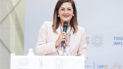 وزيرة التخطيط تشهد توقيع اتفاقيات بقيمة 83 مليار دولار في قطاع الطاقة المتجددة