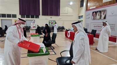 إتاحة التصويت للخليجيين ومشاركة قوية للمرأة.. انتخابات نيابية وبلدية في البحرين لاختيار 70 نائبًا