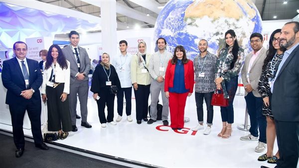 شبابنا بالخارج مع