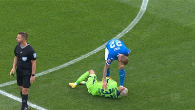 تفاصيل إصابة عمر مرموش مع فولفسبورج