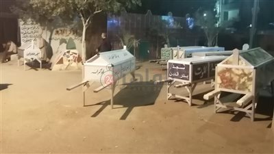 قرية أوليلة تستعد لتشييع 7 شباب من ضحايا حادث ميني باص الدقهلية