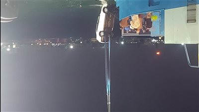 انتشال جثة سائق سيارة سقطت بالمجرى الملاحي للقناة في بورسعيد | صور