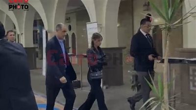 جمال مبارك يقدم واجب العزاء في وفاة رجل الأعمال رؤوف غبور بالكاتدرائية المرقسية | بث مباشر